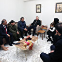 Cumhurbaşkanı Erdoğan Gaziantep'te depremzede bir aileyi ziyaret etti