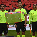 Galatasaray taraftarından hakem ve yayıncı kuruluşa kırmızı kart tepkisi! Mertens'in pozisyonu gündem oldu