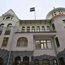 Suriye'nin Moskova Başkonsolosluğuna "devrim bayrağı" asıldı