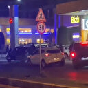 Avcılar'da 'yan baktın' tartışmasında kan aktı: Bir kişi silahla vurularak yaralandı