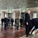 أنقرة.. الرئيس الأذربيجاني يزور ضريح أتاتورك