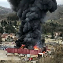 France: Un incendie détruit 900 tonnes de batteries au lithium