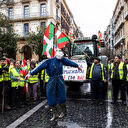 Espagne: des centaines d'agriculteurs en tracteur convergent vers Madrid