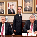 Manisa Valiliği'ni ziyaret eden Cumhurbaşkanı Erdoğan Özel Defteri imzaladı