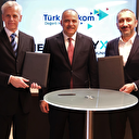 ULAK Haberleşme ile Türk Telekom 4.5G ve 5G teknolojilerinde güçlerini birleştirdi