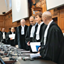 Adalet Divanı'na soykırımla cevap