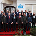Milli Savunma Bakanı Yaşar Güler'den Irak Türkmen Cephesi'ne ziyaret