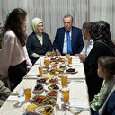 Cumhurbaşkanı Erdoğan ve eşi iftarı Taş ailesinin evinde yaptı: Uzun yoldan geliyorum