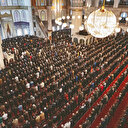İlk cumada camilere akın