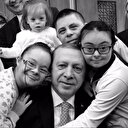 Cumhurbaşkanı Erdoğan'dan Dünya Down Sendromu Farkındalık Günü paylaşımı: İyi ki varsınız
