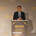 Le groupe Albayrak a parrainé le dîner de la diplomatie des affaires organisé par le Conseil des relations de politique étrangère de Türkiye (DEIK)