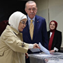 Emine Erdoğan seçimlerin vatana ve millete hayırlı olması temennisinde bulundu