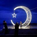 Allemagne: une rue de Francfort spécialement illuminée pour le Ramadan
