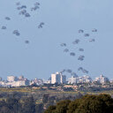 Les États-Unis nient leur implication dans le largage d'aide aérienne ayant fait des morts à Gaza