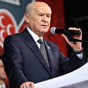Bahçeli'den DEM'lilere sert çıkış: Türk bayrağını kabullenemeyen şerefsizler vatandaşlıktan derhal çıkarılmalı
