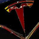 Tesla Almanya'daki giga fabrikasında çalışan 400 kişiyi işten çıkarmayı planlıyor