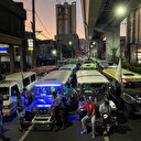 Aux Philippines, les jeepneys sur les jantes