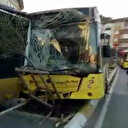 İstanbul Gaziosmanpaşa’da facianın eşiğinden dönüldü: Gaz pedalı takılı kalan İETT otobüsü durağa daldı