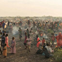 Soudan: un an après le début de la guerre, des milliers de personnes continuent de fuir 