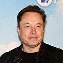 Musk défie un juge brésilien qu'il accuse de "censure"