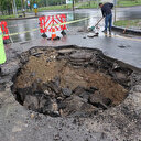 Ankara'da şiddetli yağış: Yollar çöktü ev ve iş yerleri hasar gördü