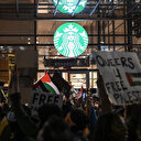 Katil İsrail'e destek Starbucks'a pahalıya mal oldu: Geliri ocak-mart döneminde düştü