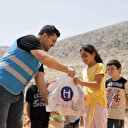 Yetim Vakfı 'Gülüşüne Kurban' diyerek kıtalar aşıyor