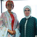 Emine Erdoğan'dan Nijerya'daki Yunus Emre Enstitüsünü ziyaretine ilişkin paylaşım: İsmini taşıdığı büyük ozanın felsefesini kültür köprüleri kurarak yaşatıyor