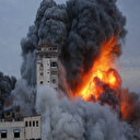 Katil İsrail gece boyu Gazze'ye saldırdı: Biri gazeteci onlarca Filistinli hayatını kaybetti