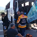 Afyonkarahisar'da yolcu otobüsü kamyonetle kafa kafaya çarpıştı: Üçü ağır 17 yaralı