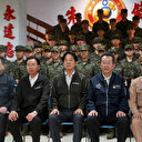 Le président taïwanais rencontre des soldats dans le contexte des exercices militaires menés par la Chine