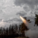 Rus Strela-10 güdümlü füzesinin Ukrayna kamikaze İHA'sını vurduğu anlar kamerada