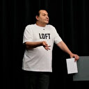 Sunucu Armağan Çağlayan çocuklarla köpekleri bir tuttu