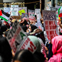 Contestation propalestinienne: manifestation à proximité du gala du Met à New York 