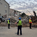 Afrique du Sud: cinq morts, des dizaines d'ouvriers piégés dans un immeuble effondré