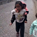 Nereye gideceğini bilmeyen Gazzeliler Refah'ın doğusunu terk ediyor