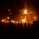 Erbil'de bir petrol rafinerisi alevlere teslim oldu