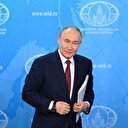 Poutine fixe la reddition de l'Ukraine comme condition pour une paix négociée