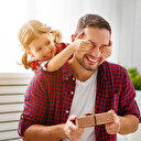 Bugün Babalar Günü! Eşe, kardeşe, abiye, babaya Babalar Günü mesajları, anlamlı, resimli en güzel Babalar Günü sözleri 2025