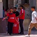 Mısır halkından örnek davranış: Bedava dağıtılan Coca Cola'ya kimse rağbet etmedi