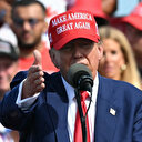 Trump suggère d'accorder la résidence permanente aux étrangers diplômés aux États-Unis