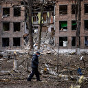 Ukraine: un missile russe fait deux blessés près de la capitale Kiev