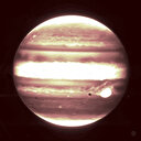 Le télescope spatial James Webb révèle des structures inattendues dans la haute atmosphère de Jupiter