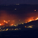 Israël tente de maîtriser les incendies provoqués par les roquettes tirées depuis le Liban