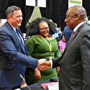 Afrique du Sud: gouvernement de coalition, 12 ministères à l'opposition