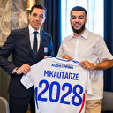 Mercato: Le Géorgien Mikautadze signe à Lyon pour 18,5 millions d'euros