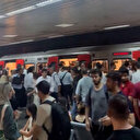 Ankara'da metro çilesi: Mesai bitiminde vatandaş yolda kaldı ABB suçu 'sıcaklıklara' attı