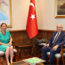 Bakan Güler Fransız Büyükelçi Dumont'u kabul etti
