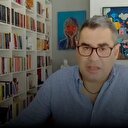 Millilerin başarısını hazmedemeyen Enver Aysever bu kez de Merih Demiral’ın 'Bozkurt' işaretine "Sabotaj" dedi