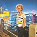 Pazar günü evladını evlendiren anne baba gibi